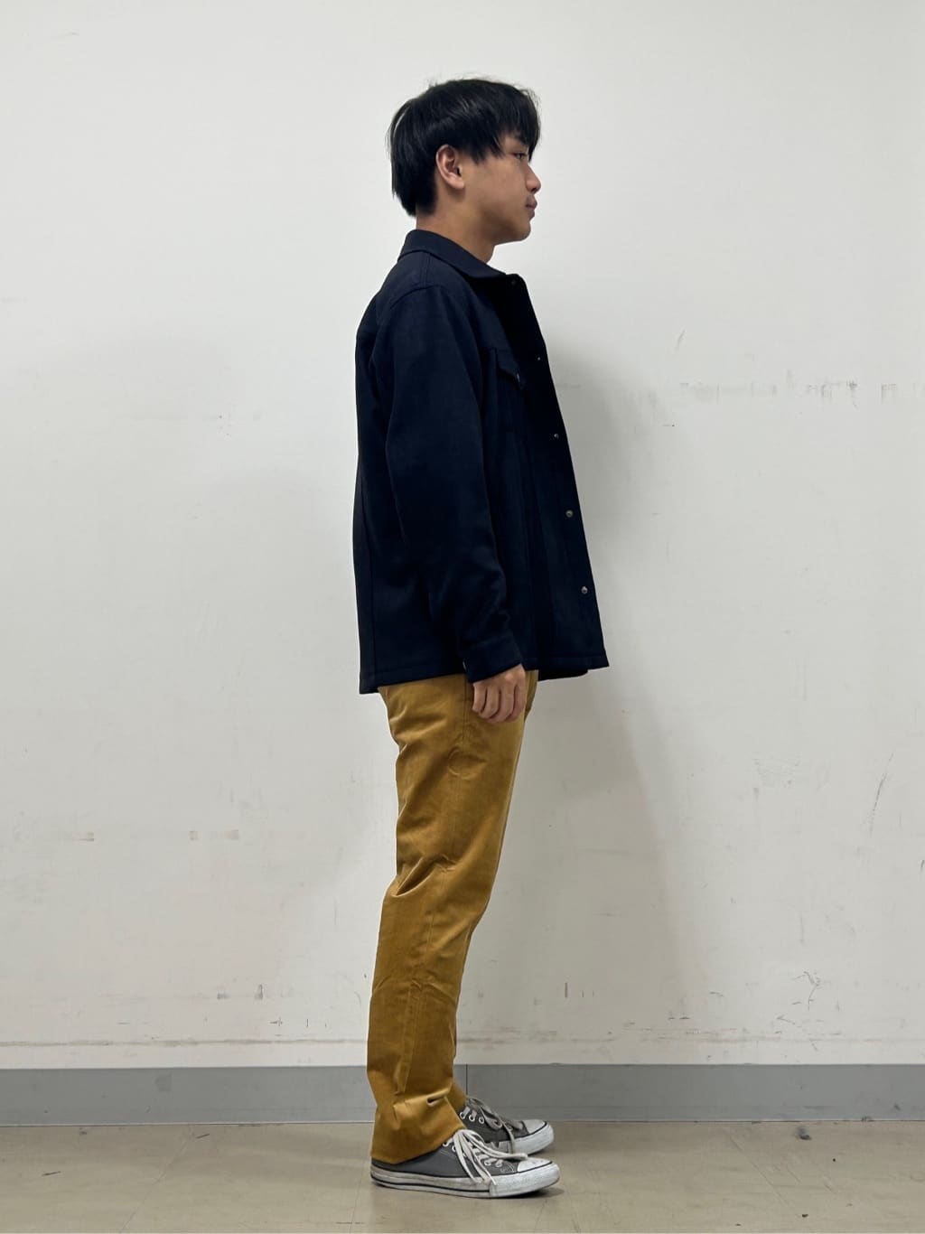 Hiroさんの「TAKEO KIKUCHI｜【Sサイズ～】アンチピリング テーラードネック ニット」を使ったコーディネート