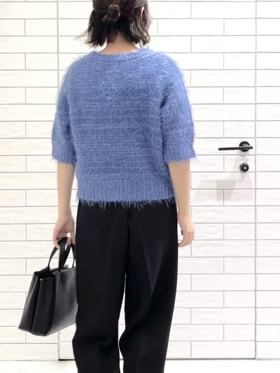 しおりさんの「OPAQUE.CLIP｜フェザーヤーンニット【洗濯機OK／抗ピル】」を使ったコーディネート