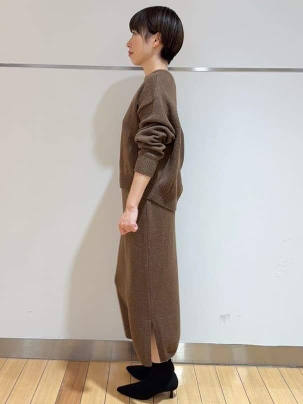 あやさんの「UNTITLED｜【セットアップ可/ゆったり】ウール混ラメニット」を使ったコーディネート