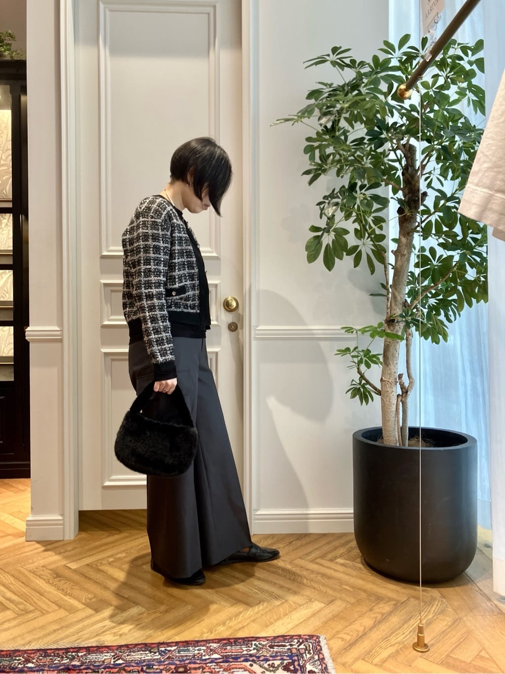 konominさんの「DRESSTERIOR｜◆【洗える/リブベロア】シアーリブベロアカットソー」を使ったコーディネート