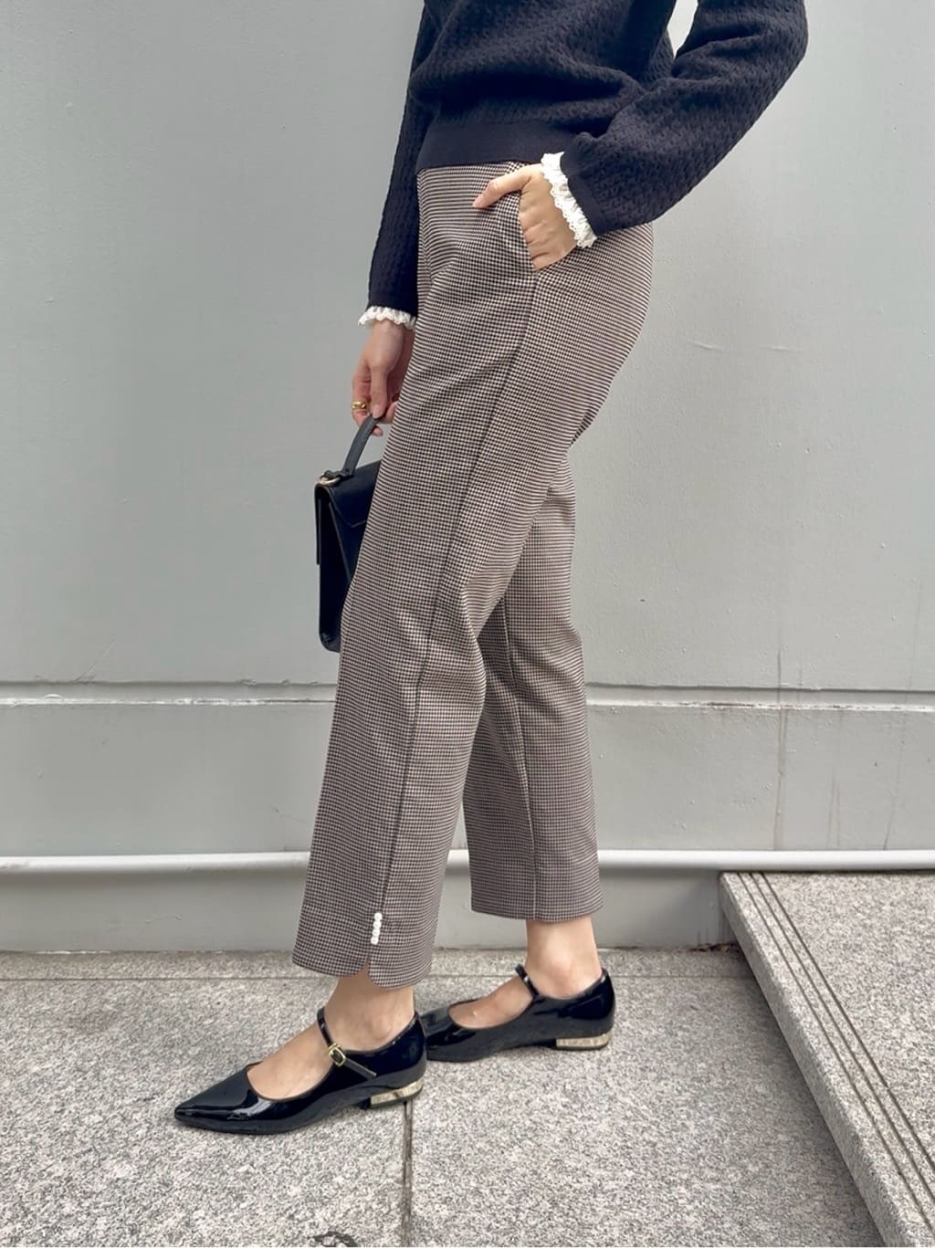 teiさんの「Couture brooch｜リボンデザイン2WAYバッグ」を使ったコーディネート