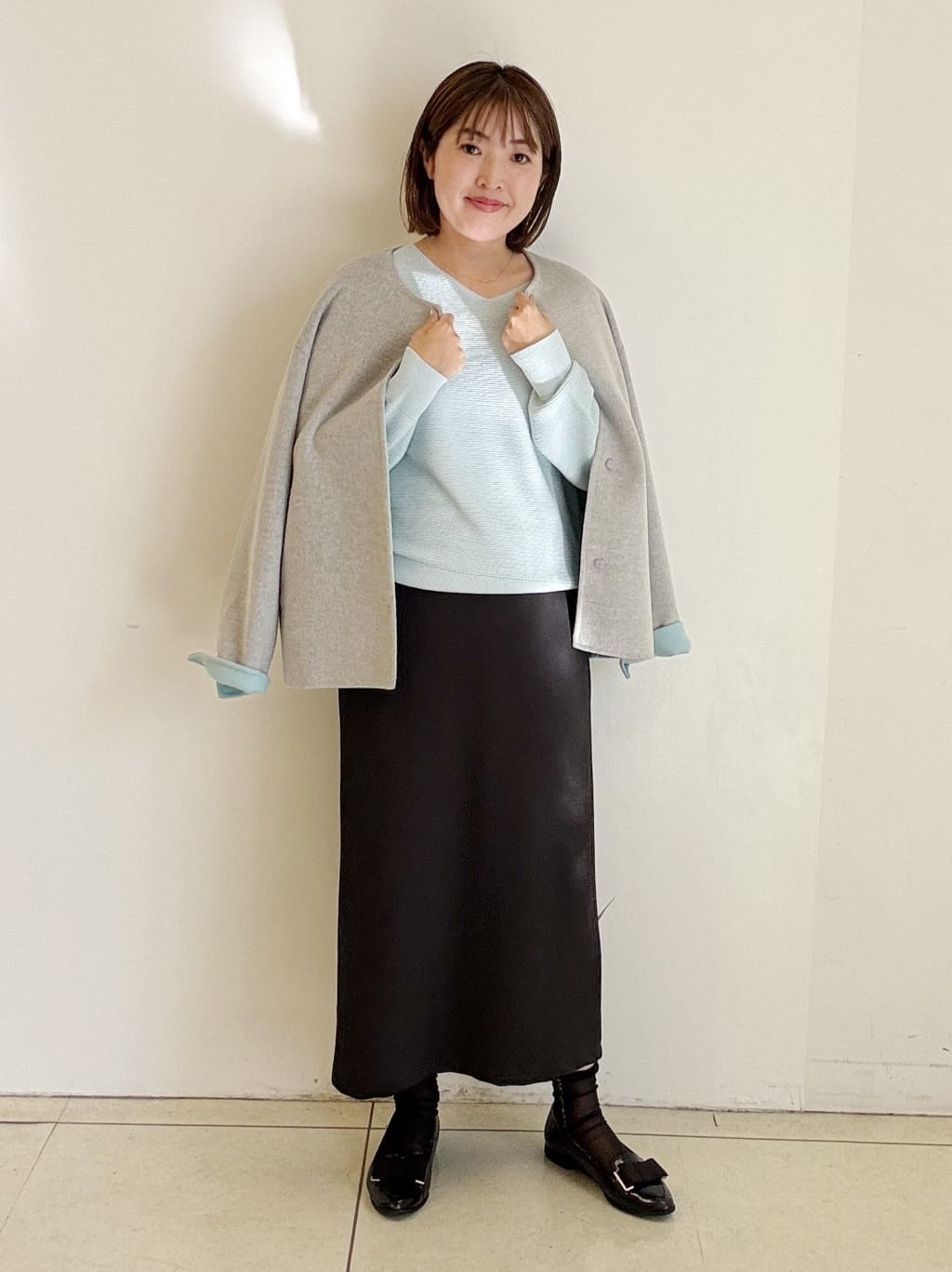yoshiyaさんの「INDIVI｜ボアミドルバッグ」を使ったコーディネート