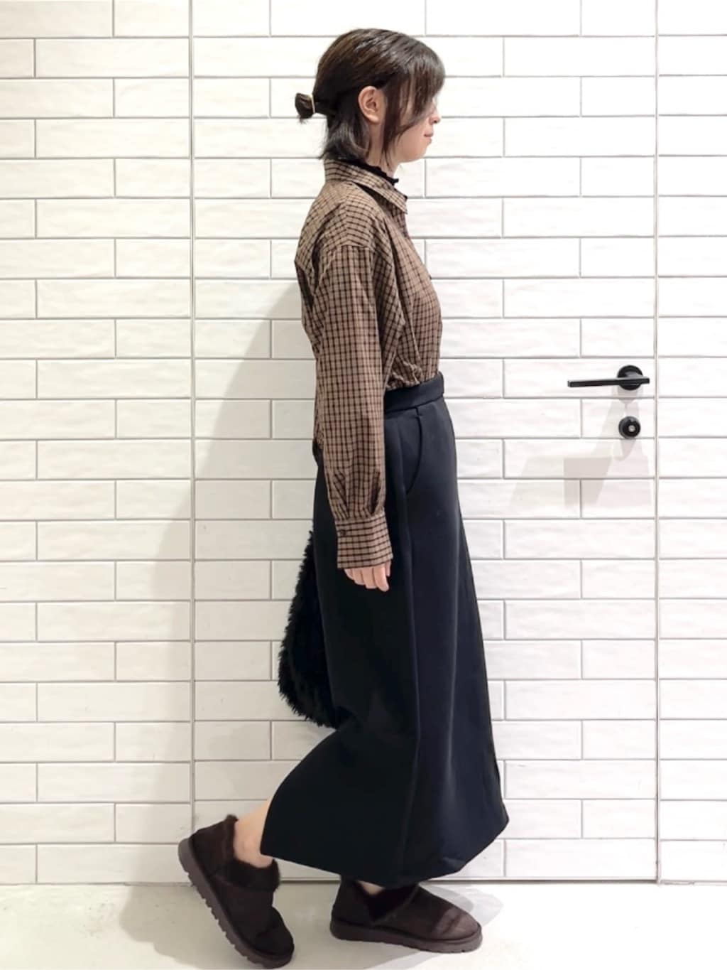 しおりさんの「OPAQUE.CLIP｜チェック柄レギュラーシャツ【洗濯機OK】」を使ったコーディネート