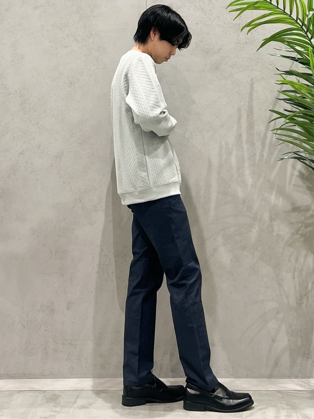 SHI-MAさんの「THE SHOP TK｜【無地に飽きた方へ】ふくれジャカードスウェット　洗濯機OK/6色展開/ユニセックスでおすすめ！」を使ったコーディネート
