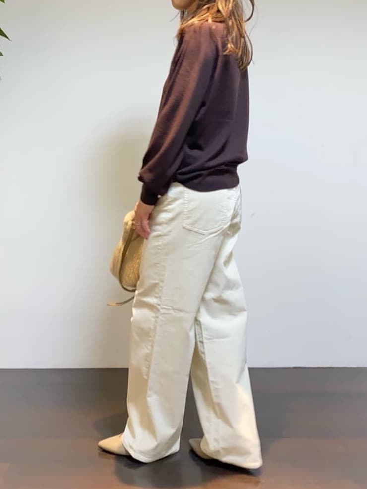 tomoさんの「UNTITLED｜【8色展開／コンパクト丈】レーヨン混 コクーンニット」を使ったコーディネート