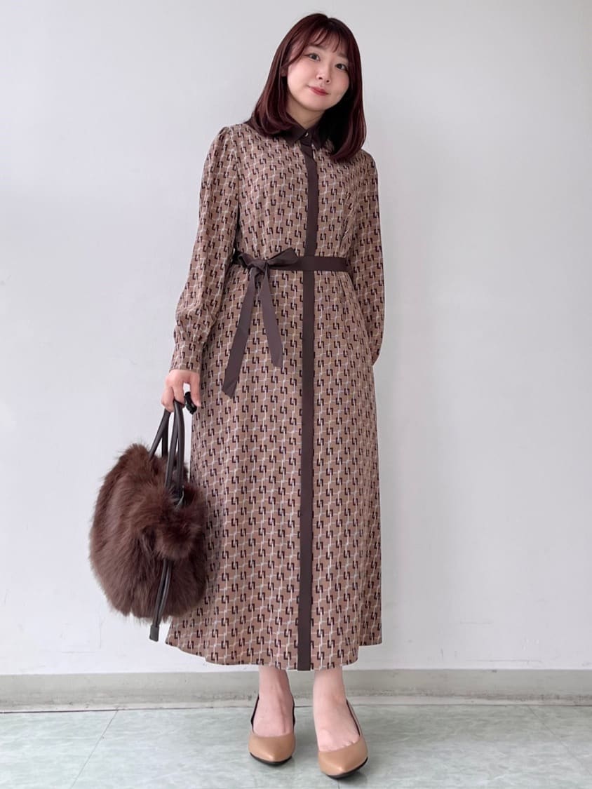 KAHOさんの「UNTITLED｜【日本製・本革】Comfit Dresser Pumps（コンフィットドレッサーパンプス）」を使ったコーディネート