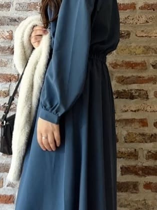 tokiさんの「THE SHOP TK｜【春まで着られる】フィット＆フレア長袖ワンピース」を使ったコーディネート