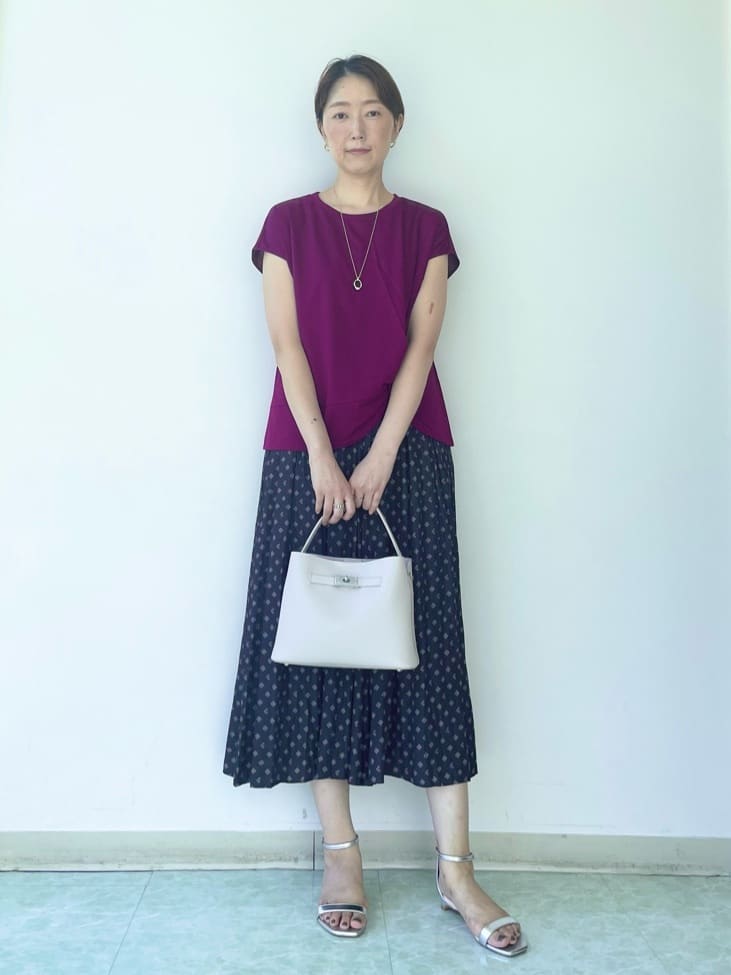 aliceさんの「UNTITLED｜【洗える/Tシャツ】ツイストプルオーバー」を使ったコーディネート