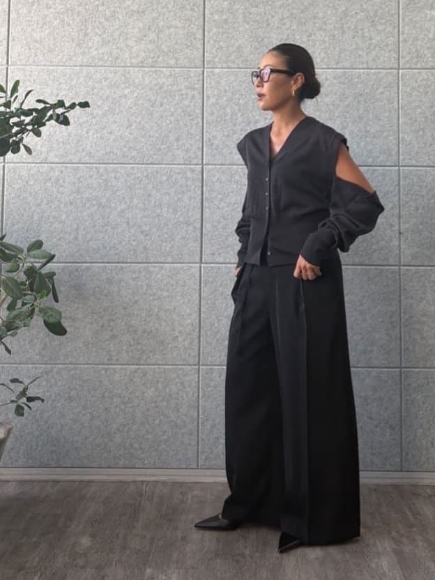 ibuさんの「CODE A｜multiway knit cardigan」を使ったコーディネート