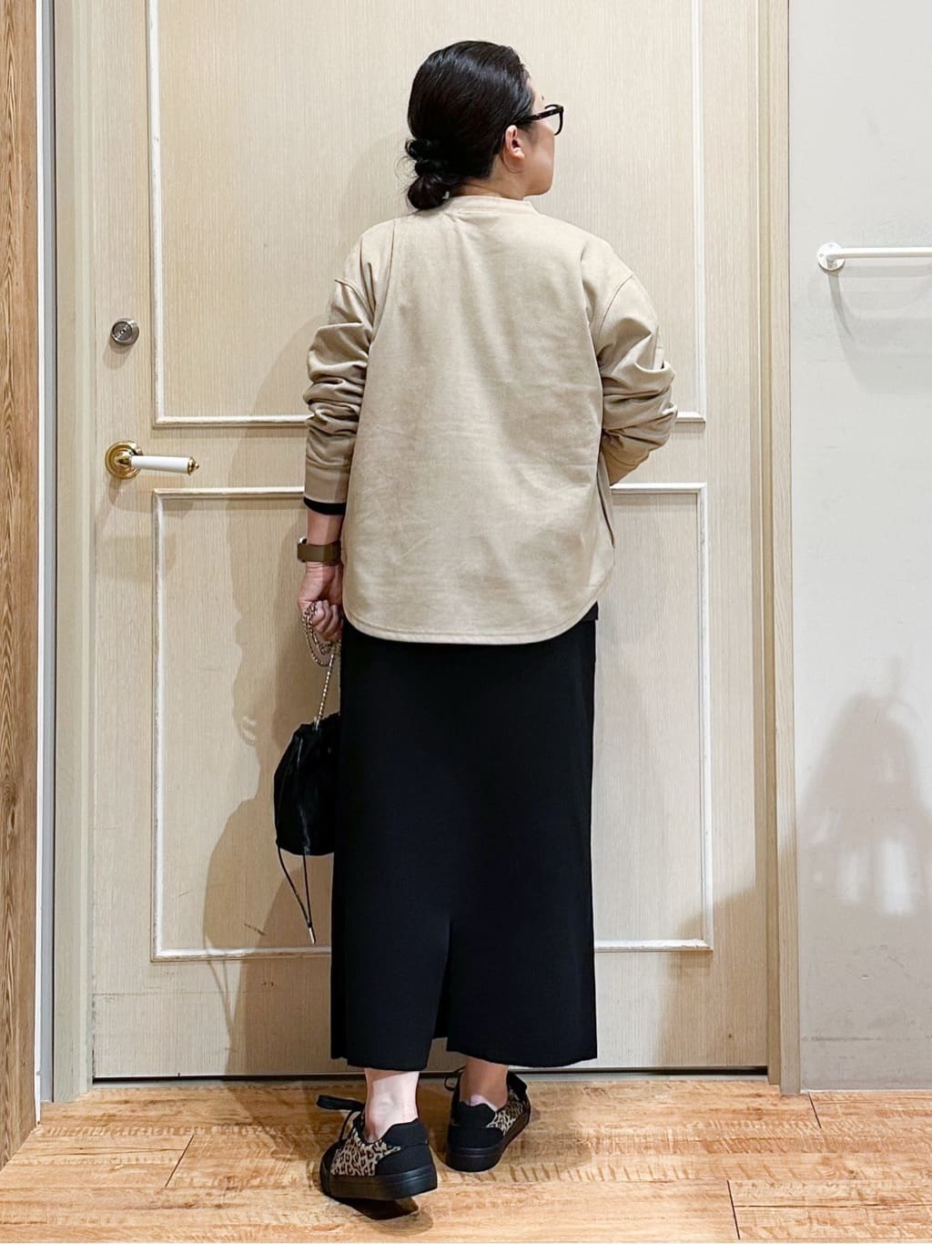 umeさんの「SHOO･LA･RUE｜【S-LL】柔らかくて軽い さっと羽織れるフェイクスエードブルゾン【CIRCRIC】」を使ったコーディネート
