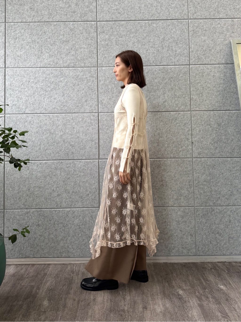 uchi__yamaさんの「CODE A｜sensual lace flow dress」を使ったコーディネート