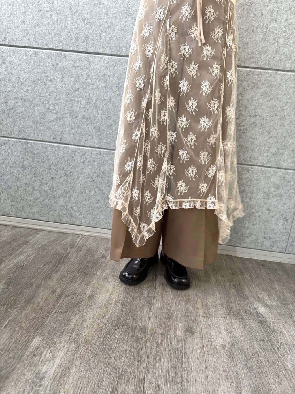 uchi__yamaさんの「CODE A｜sensual lace flow dress」を使ったコーディネート