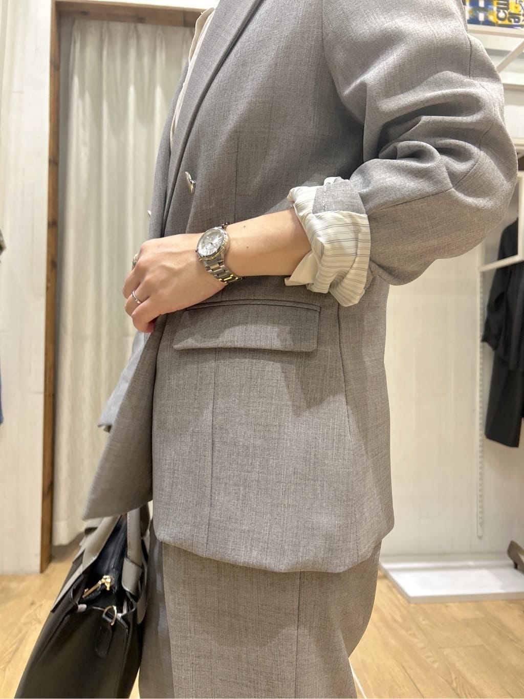 ga_riさんの「THE SHOP TK｜【今羽織るなら】ダブルブレストジャケット【セットアップ可/洗える】」を使ったコーディネート