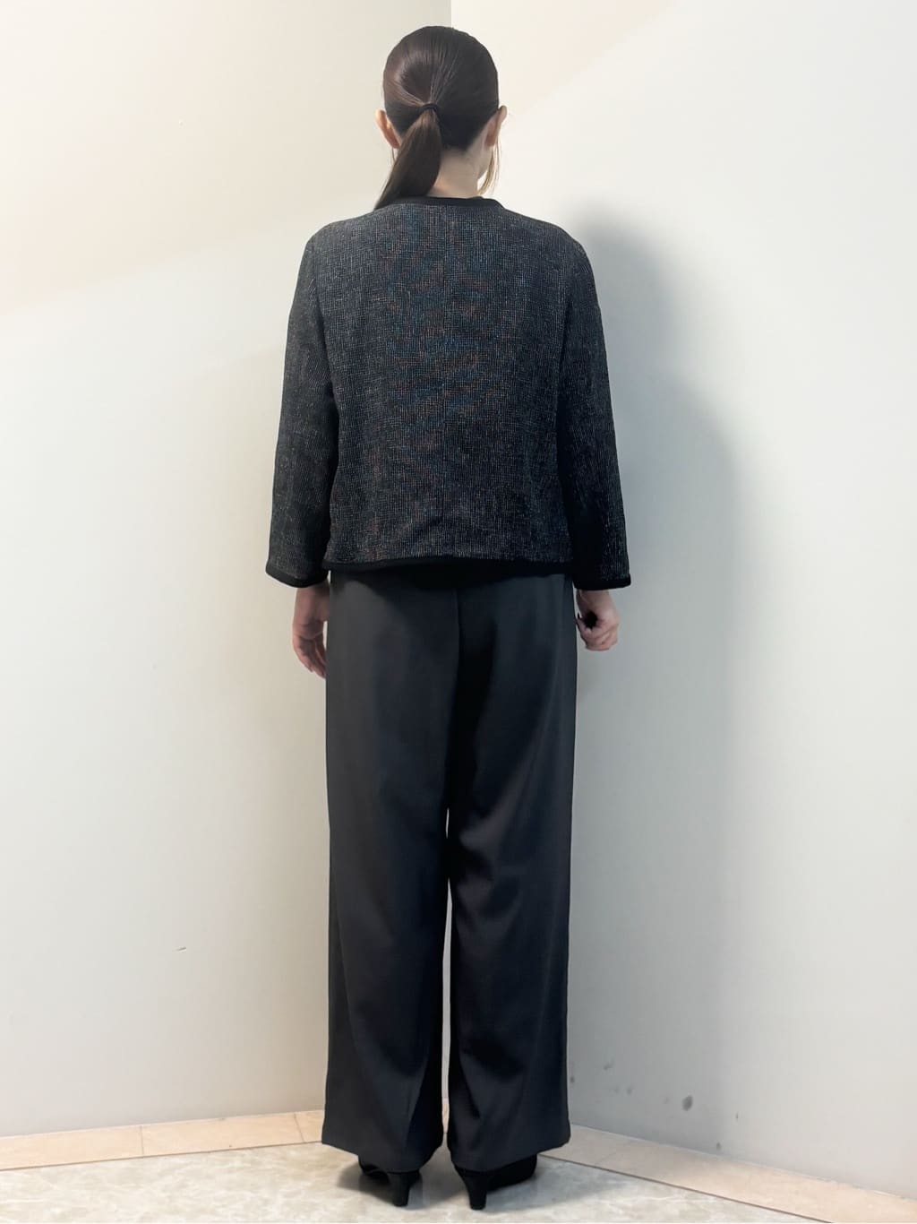 Sawaさんの「Reflect｜【E‐QUALITY／ウエスト総ゴム／セットアップ／単品使いOK◎】ブラウス＋ストレートパンツセット」を使ったコーディネート