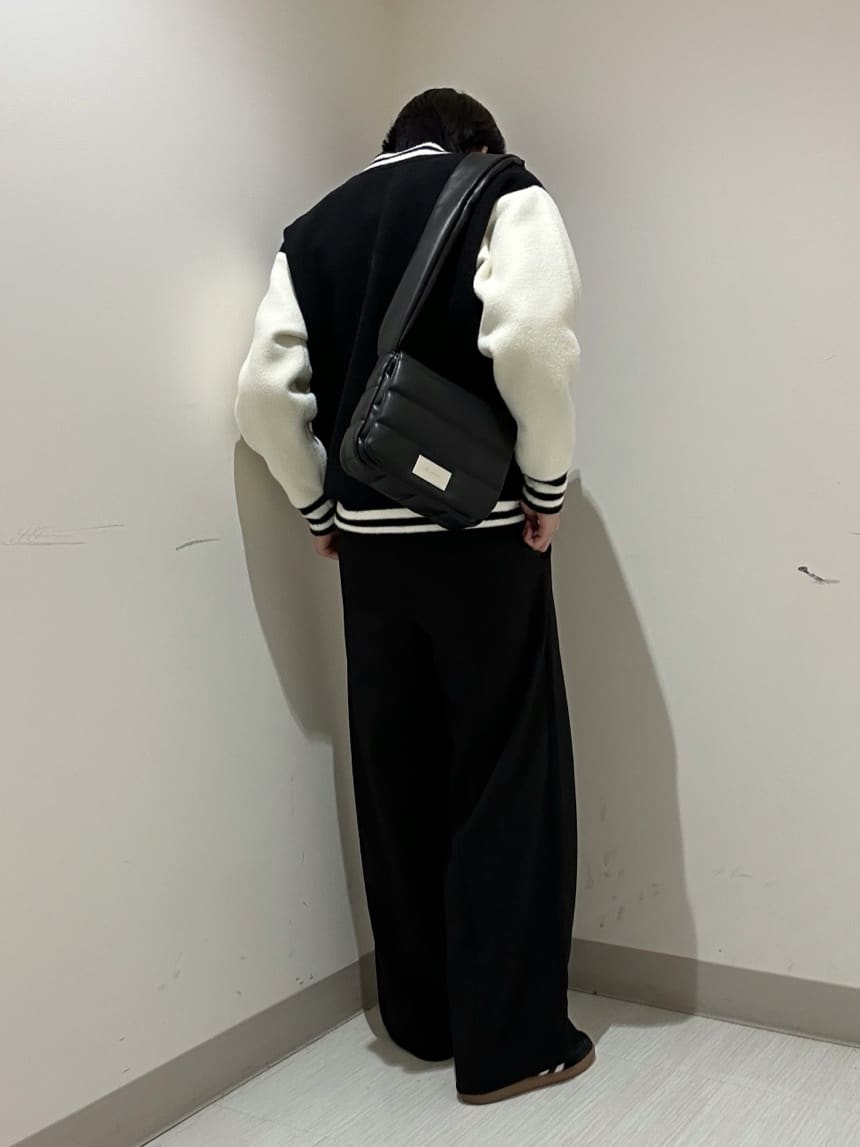 江藤瑞紀さんの「tk.TAKEO KIKUCHI｜ダブルジャカードニットスタジャン」を使ったコーディネート