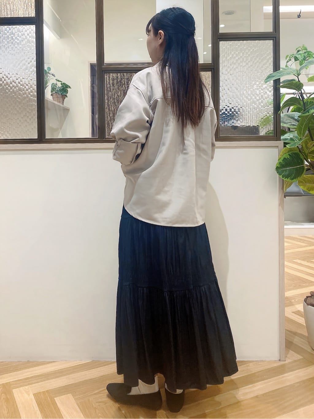 yayoiさんの「grove｜【カセット服/選べる着丈】洗濯機で洗えるオーバーシャツ」を使ったコーディネート