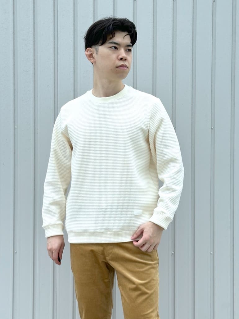 イッシーさんの「TAKEO KIKUCHI｜ニットライク プルオーバー」を使ったコーディネート