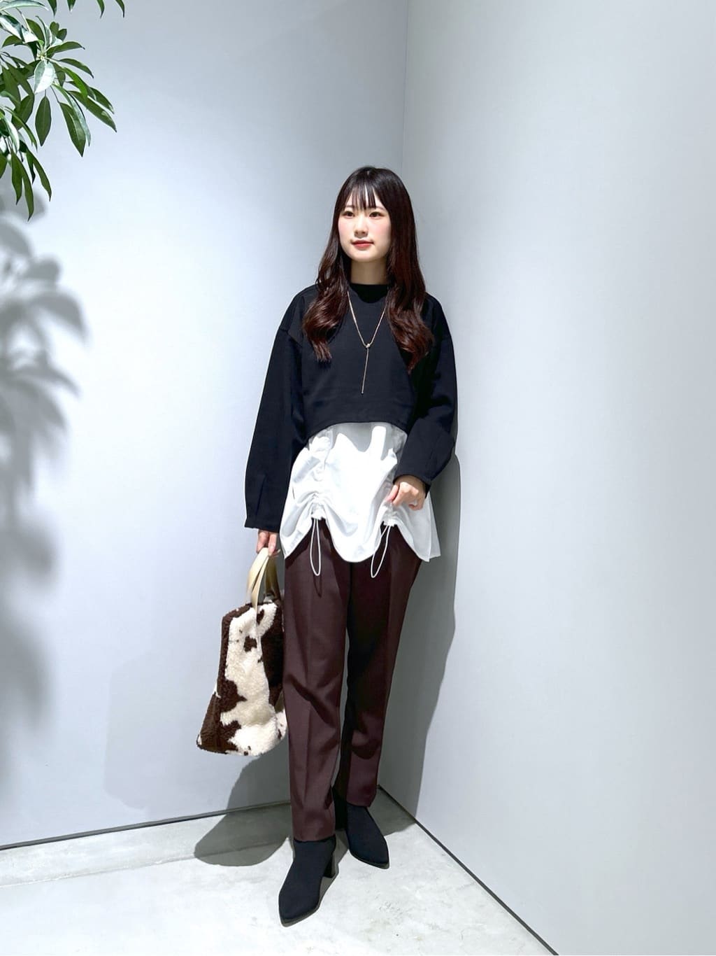 Renoさんの「INDIVI｜レイヤードダンボールスウェット」を使ったコーディネート