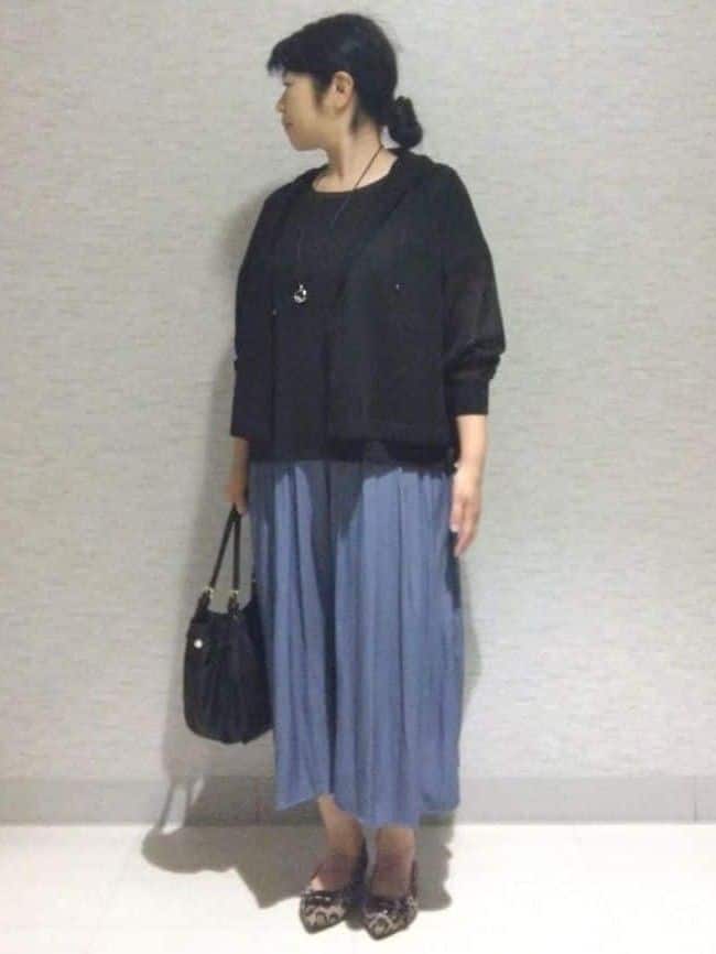 sakoさんの「Reflect｜【寒暖差対策に◎／手洗い可／旅行や通勤に】フード付きシアーカーディガン」を使ったコーディネート