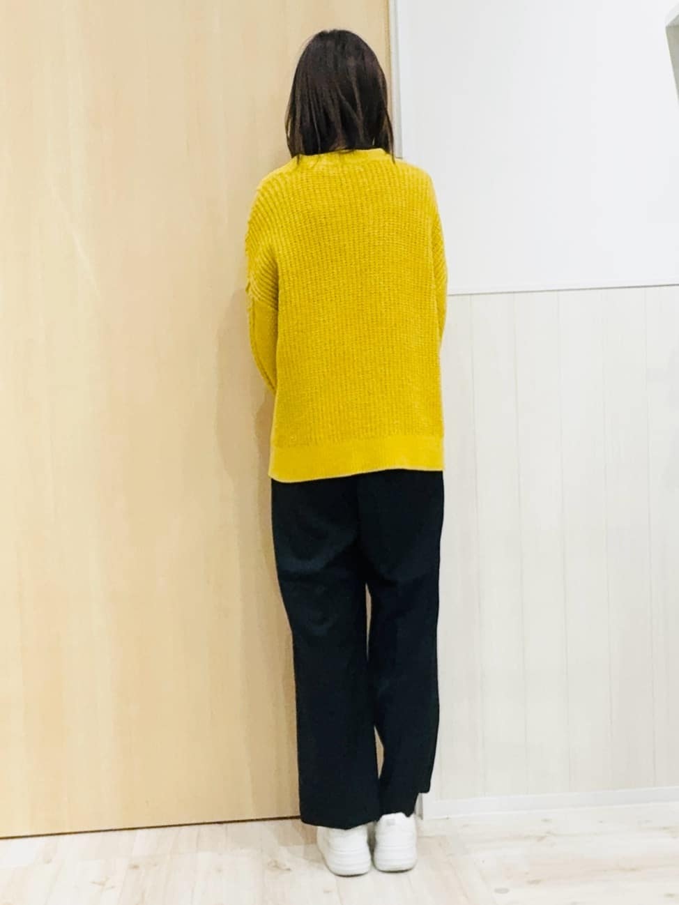 Naさんの「SHOO･LA･RUE｜グラフィックアソート ベーシックロンT」を使ったコーディネート