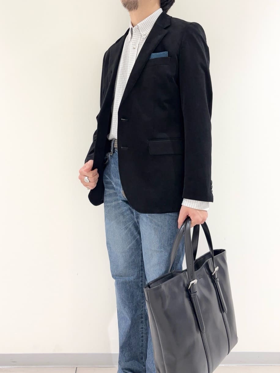 及川さんの「TAKEO KIKUCHI｜【Sサイズ～】ストレッチコーデュロイ ジャケット」を使ったコーディネート