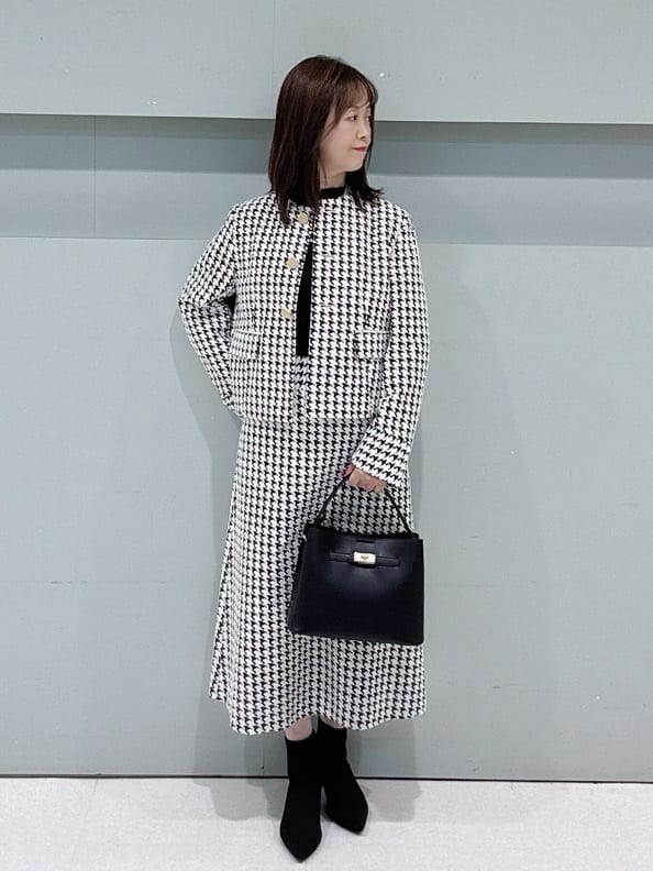 makiさんの「UNTITLED｜【セットアップ可/きれいめ】クラシックチドリ スカート」を使ったコーディネート