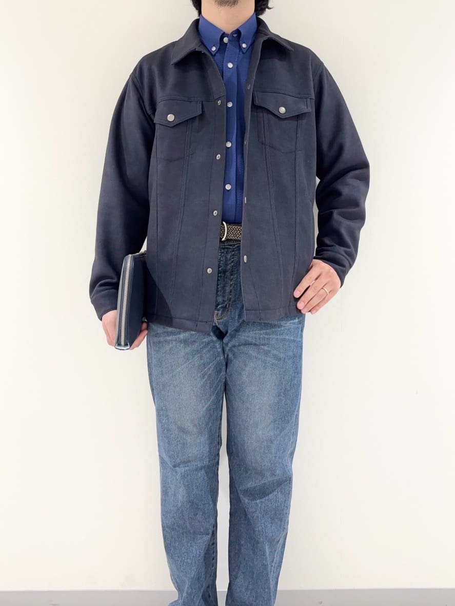 及川さんの「TAKEO KIKUCHI｜【モンスターストレッチ】日本製 ウォッシュド デニムパンツ」を使ったコーディネート