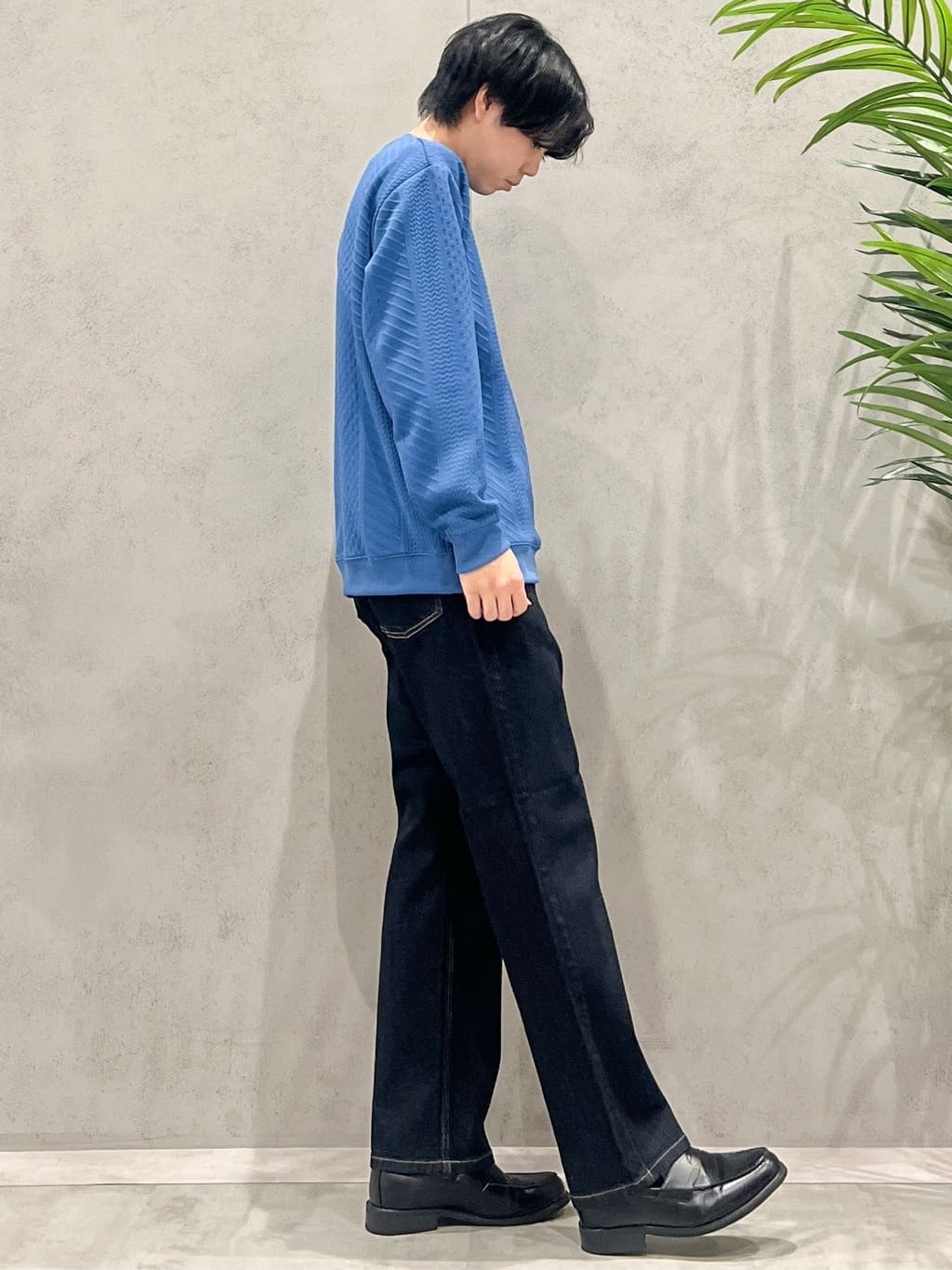 SHI-MAさんの「THE SHOP TK｜【無地に飽きた方へ】ふくれジャカードスウェット　洗濯機OK/6色展開/ユニセックスでおすすめ！」を使ったコーディネート