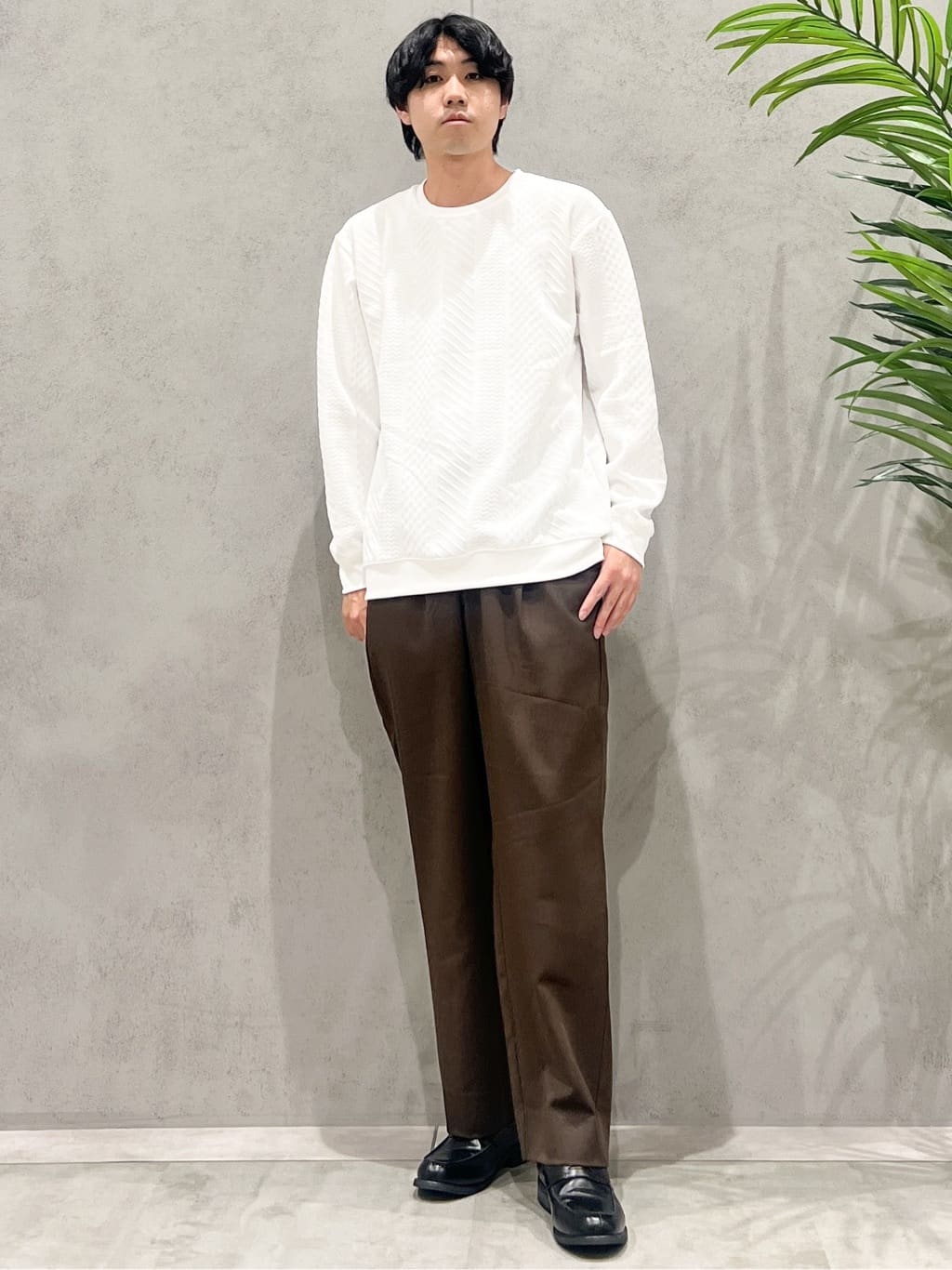 SHI-MAさんの「THE SHOP TK｜【無地に飽きた方へ】ふくれジャカードスウェット　洗濯機OK/6色展開/ユニセックスでおすすめ！」を使ったコーディネート