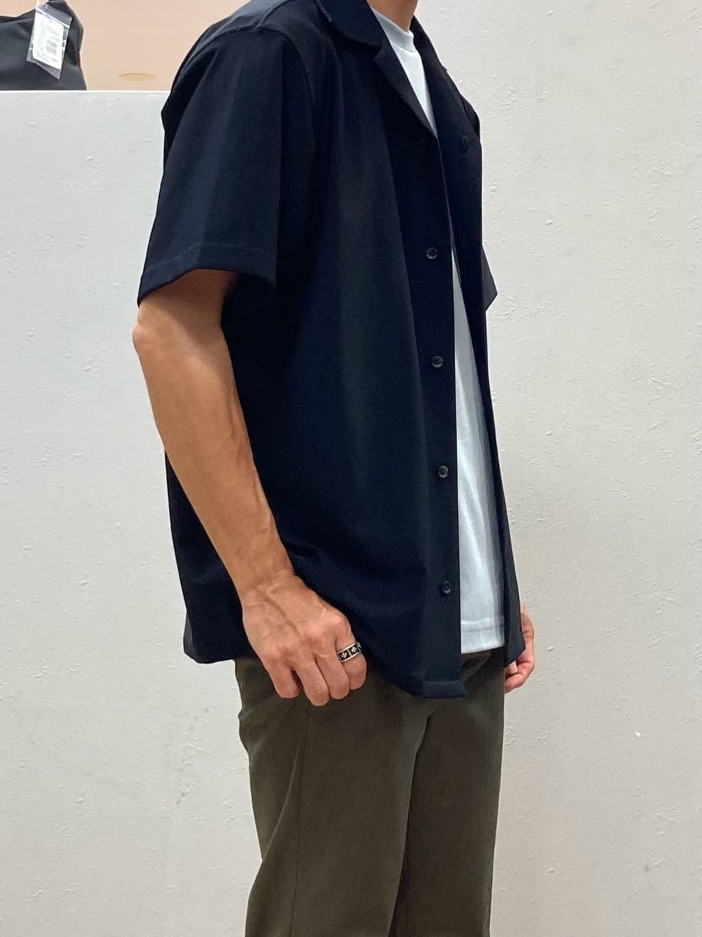 シュンさんの「TAKEO KIKUCHI｜【COOL CITY WEAR】エアートール オープンカラーシャツ /接触冷感・通気性」を使ったコーディネート