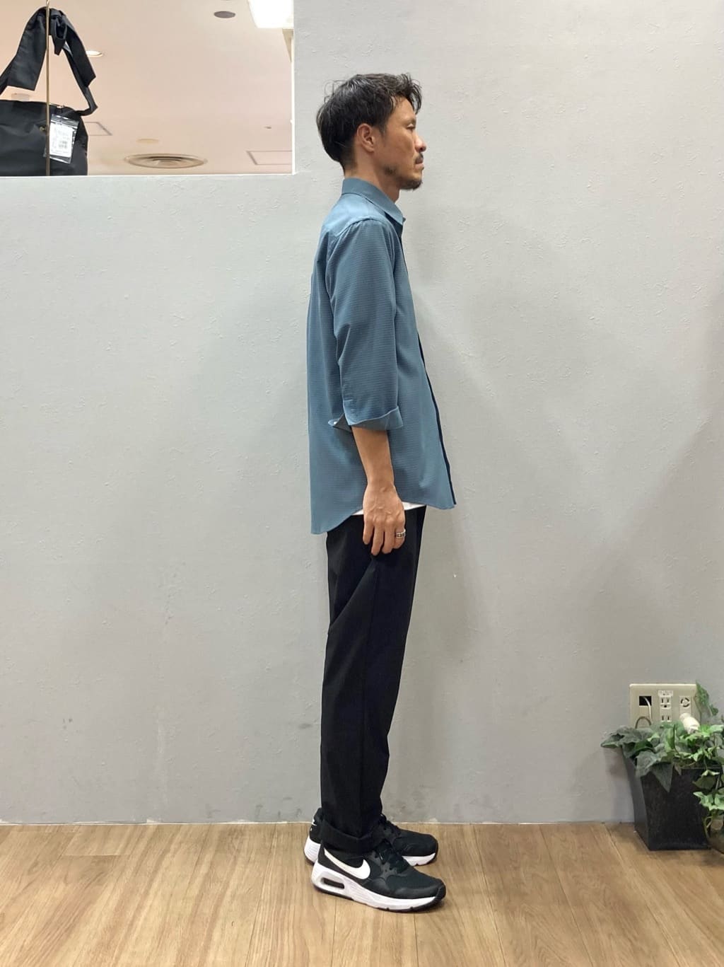 シュンさんの「TAKEO KIKUCHI｜【COOL CITY WEAR】DotAir（R）サッカー シャツ」を使ったコーディネート
