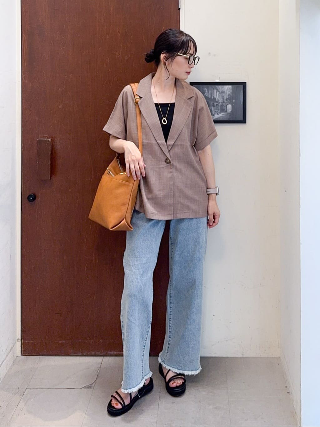 𝐇𝐢𝐫𝐨𝐦𝐢さんの「SHOO･LA･RUE｜【S-LL】さらりと着たい大人のための 麻調半袖ジャケット」を使ったコーディネート