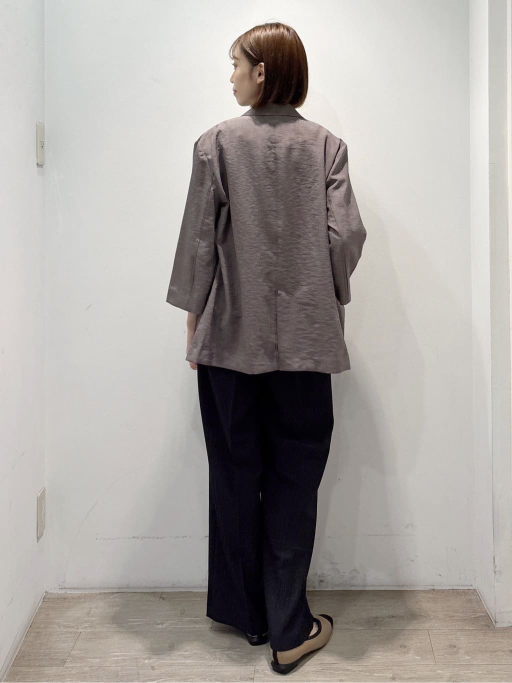 ぶまりんさんの「OPAQUE.CLIP｜リネンライクダブルジャケット【洗える】」を使ったコーディネート