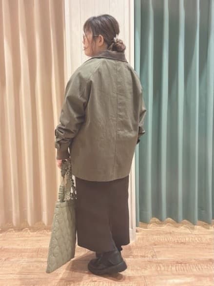 タガさんの「SHOO･LA･RUE｜【S-LL】オーバーシルエットでこなれ感 襟コール カバーオール」を使ったコーディネート