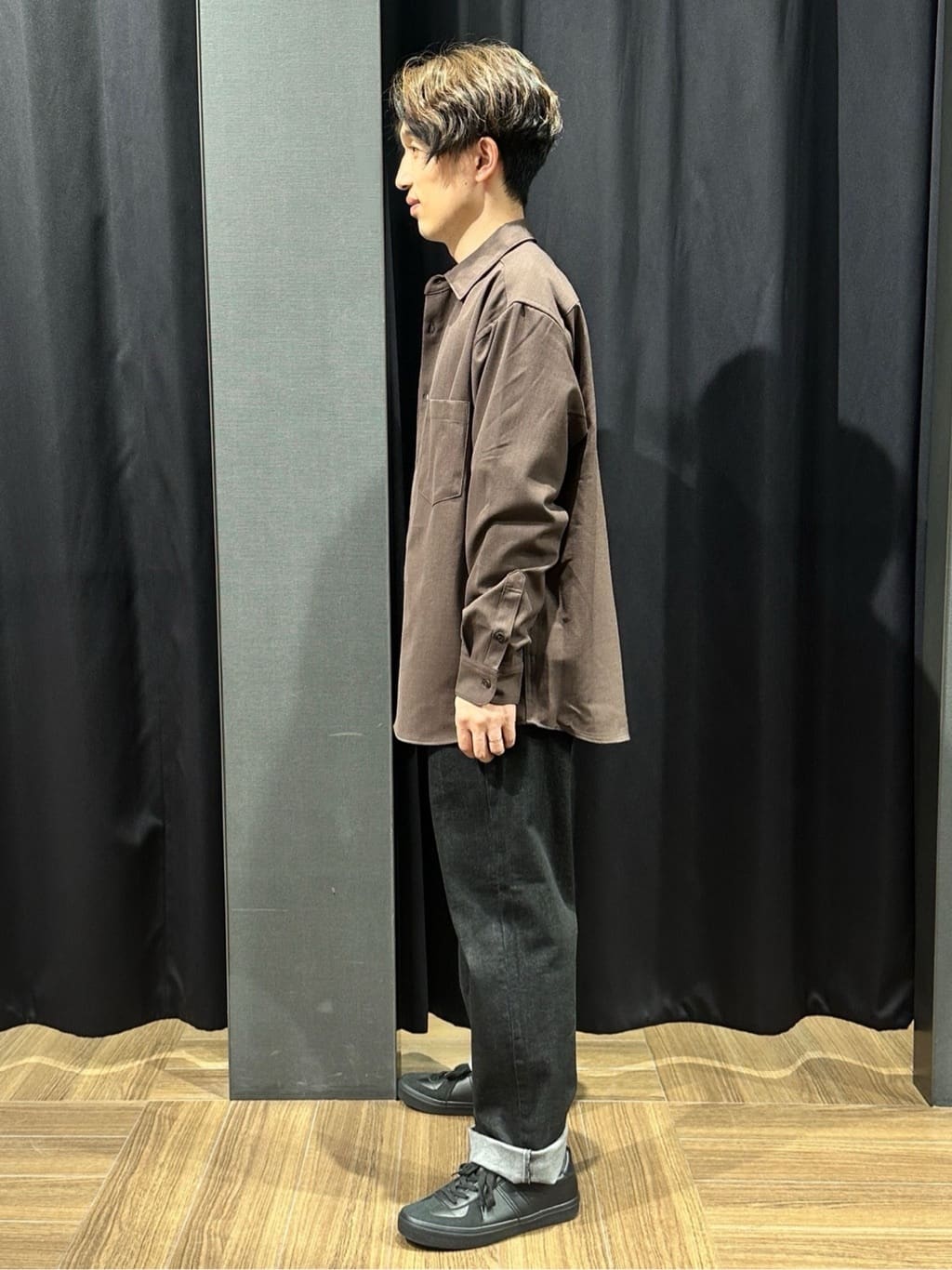 tomoyaさんの「THE SHOP TK｜TECLINO／テクリーノ 長袖オックスシャツ【洗濯機OK】」を使ったコーディネート