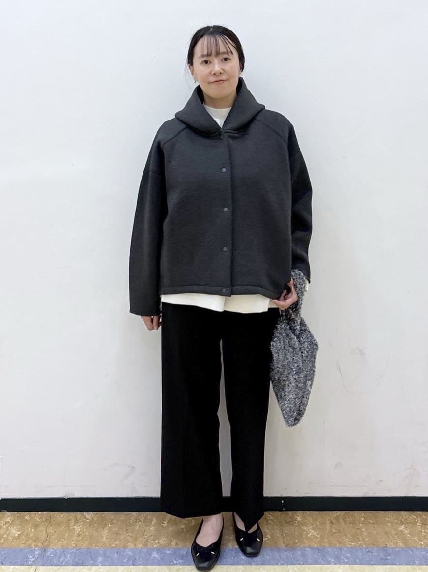 akariさんの「OPAQUE.CLIP｜メタルチャーム付きラメニットバッグ」を使ったコーディネート