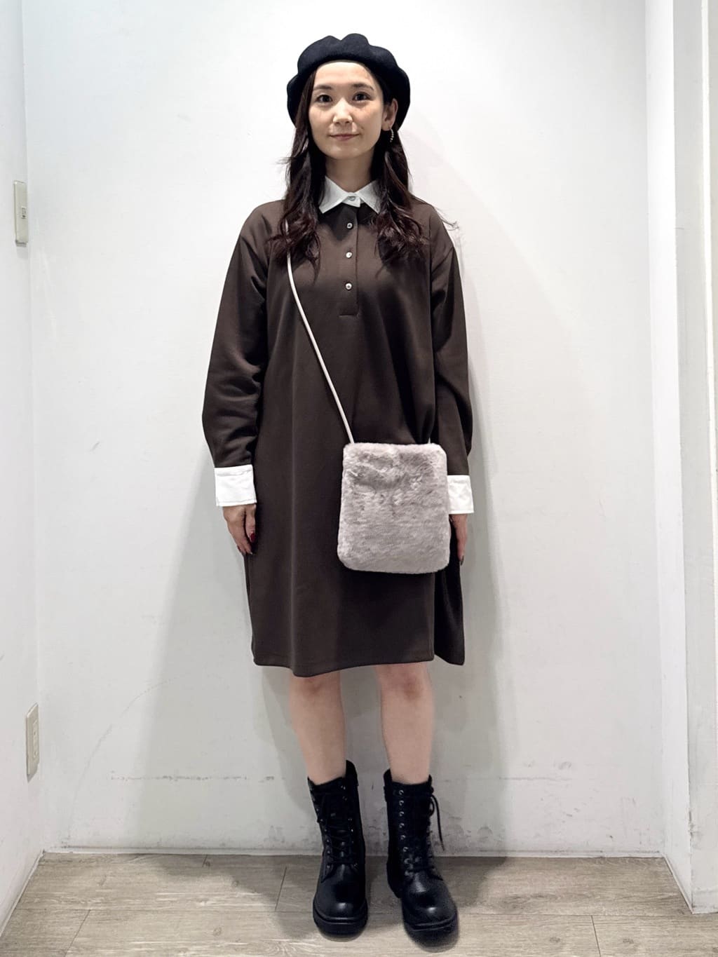 yuicciさんの「OPAQUE.CLIP｜ポロ衿配色ミニワンピース【洗濯機OK】」を使ったコーディネート