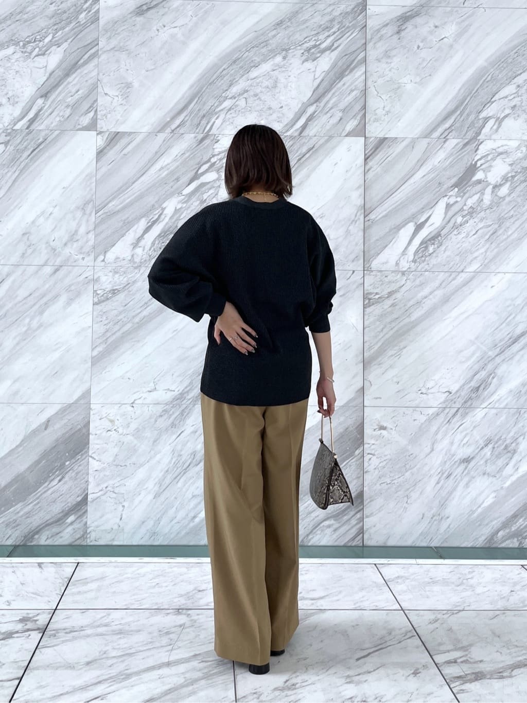 Harukaさんの「INDIVI｜Timeless｜モードスラックス」を使ったコーディネート