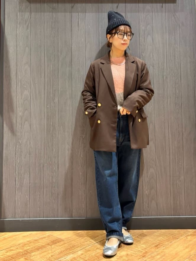 meiさんの「SHOO･LA･RUE｜【S-LL】程よくゆったりな 柔らかデニムテーパードパンツ」を使ったコーディネート
