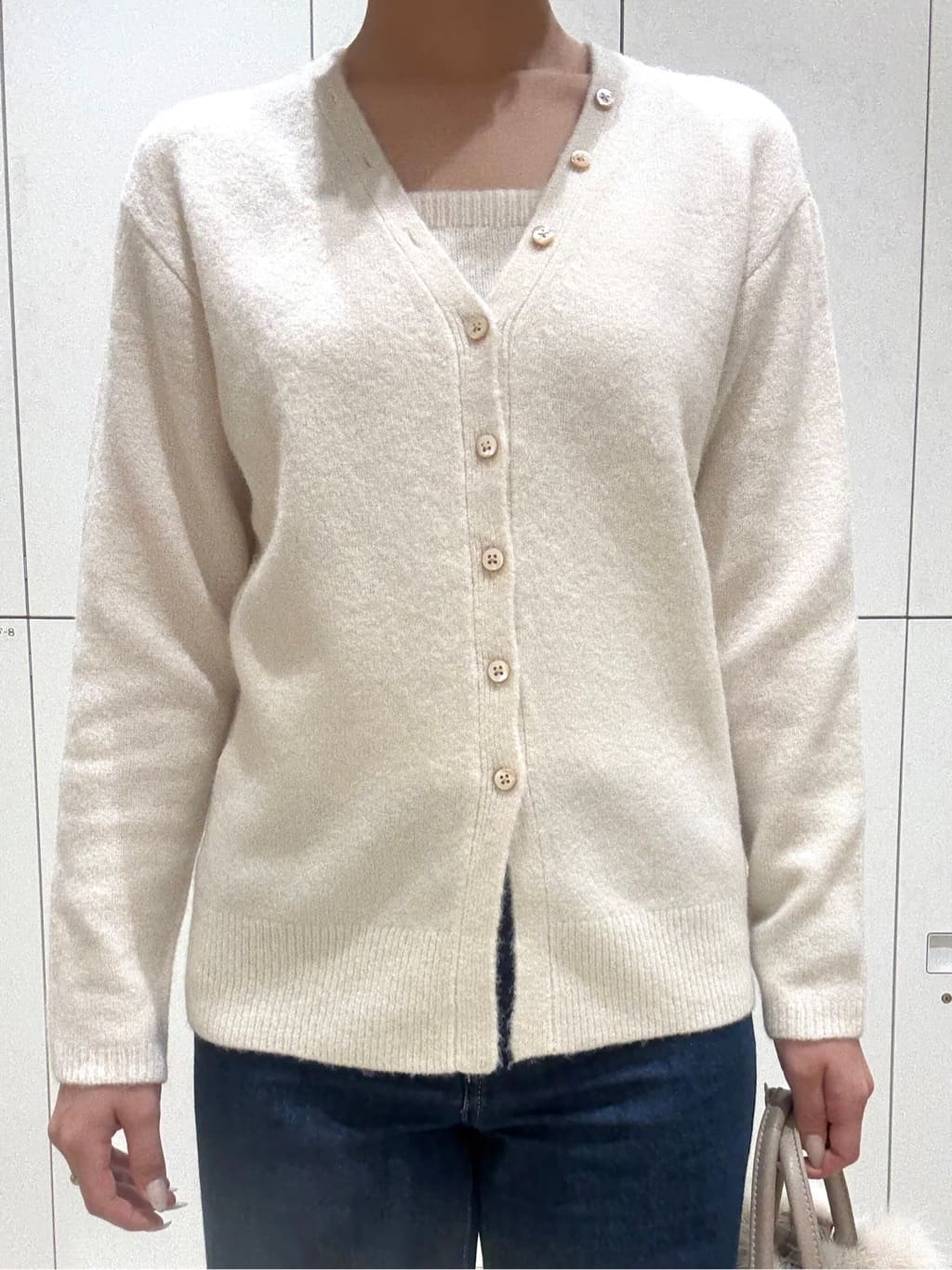 Itoさんの「UNTITLED｜【グレー/ブルー/ジーンズ】ソフトワイドデニムパンツ」を使ったコーディネート
