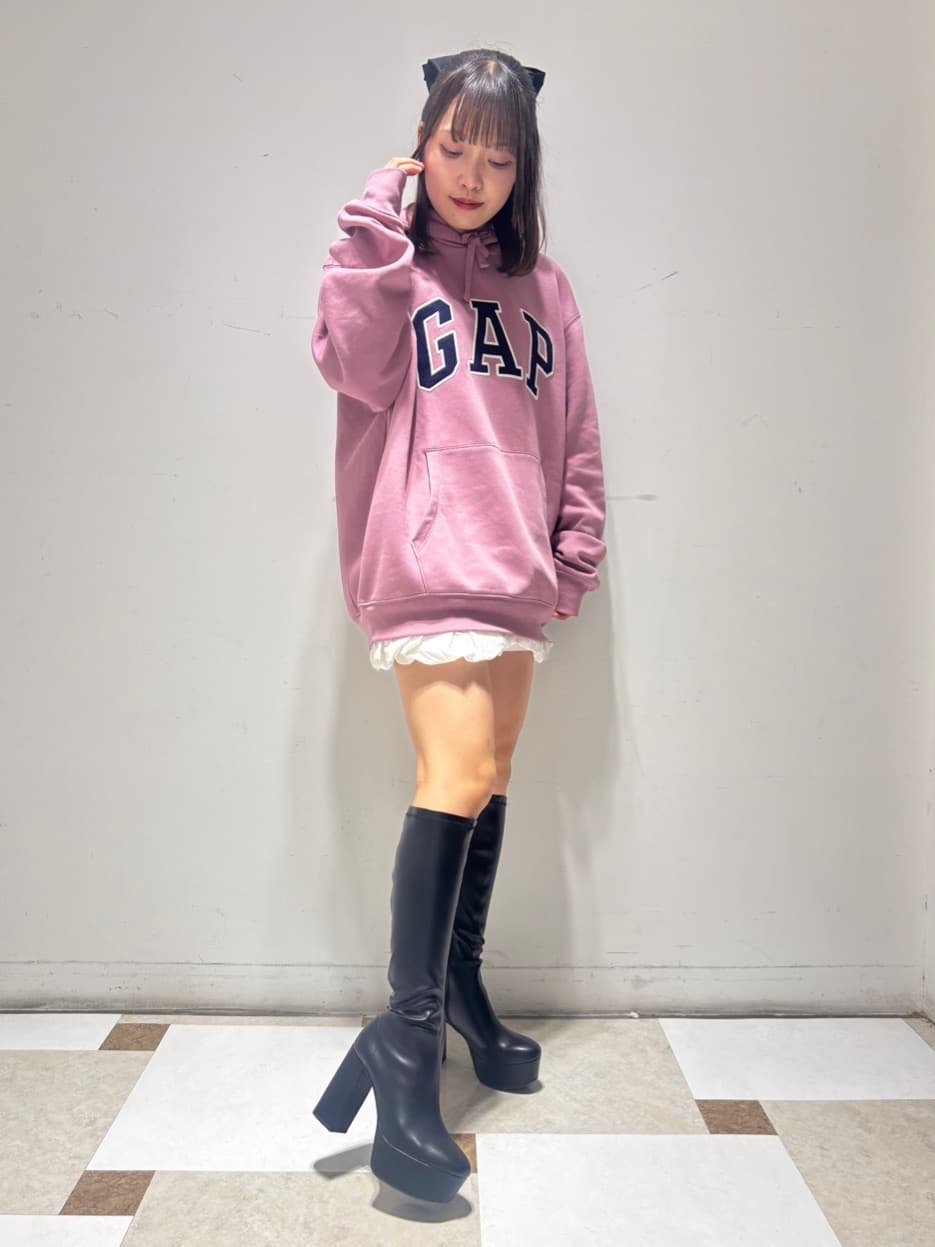 せらら⭐️さんの「ESPERANZA｜【ラク盛り/約12cm】ラク盛り厚底ロングブーツ」を使ったコーディネート
