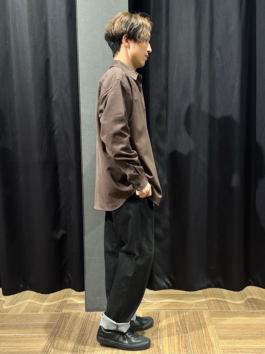 tomoyaさんの「THE SHOP TK｜TECLINO／テクリーノ 長袖オックスシャツ【洗濯機OK】」を使ったコーディネート