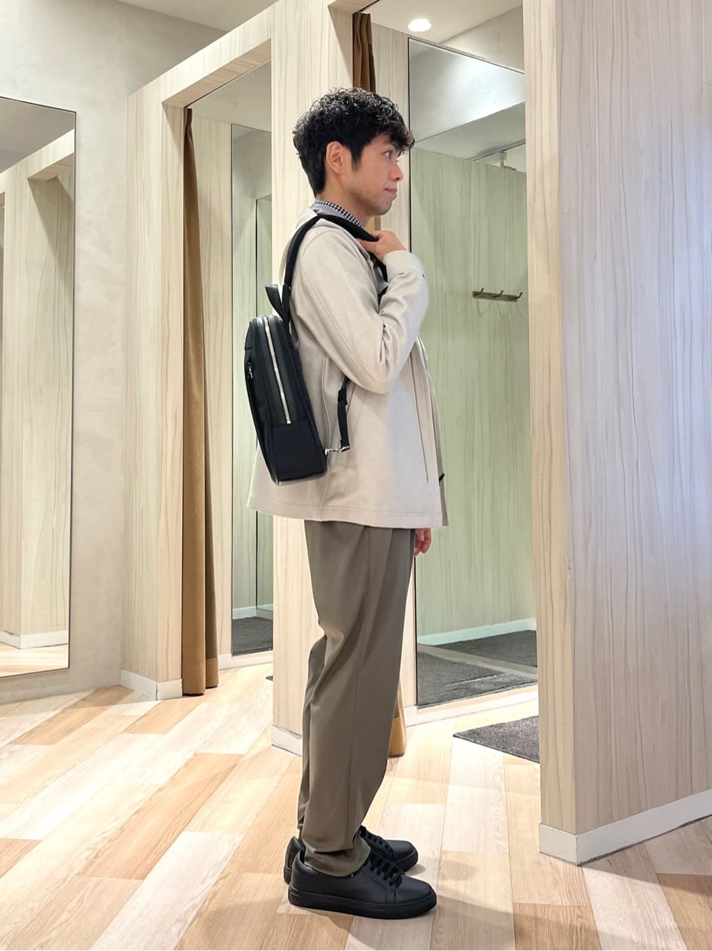 URAさんの「TAKEO KIKUCHI｜チェックボーラーガーゼシャツ」を使ったコーディネート