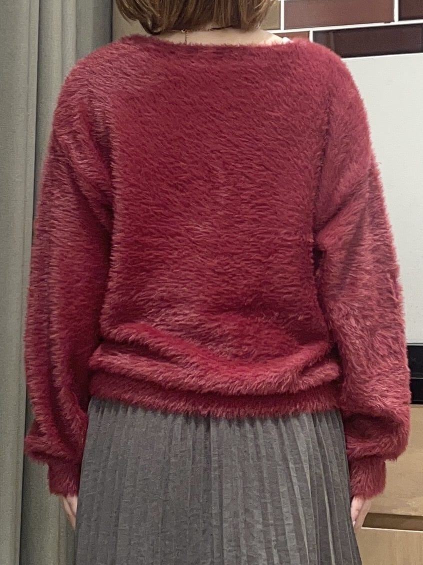 かのさんの「THE SHOP TK｜【華やかで柔らか】ふわふわフェザーニット/洗える・前後2WAY」を使ったコーディネート