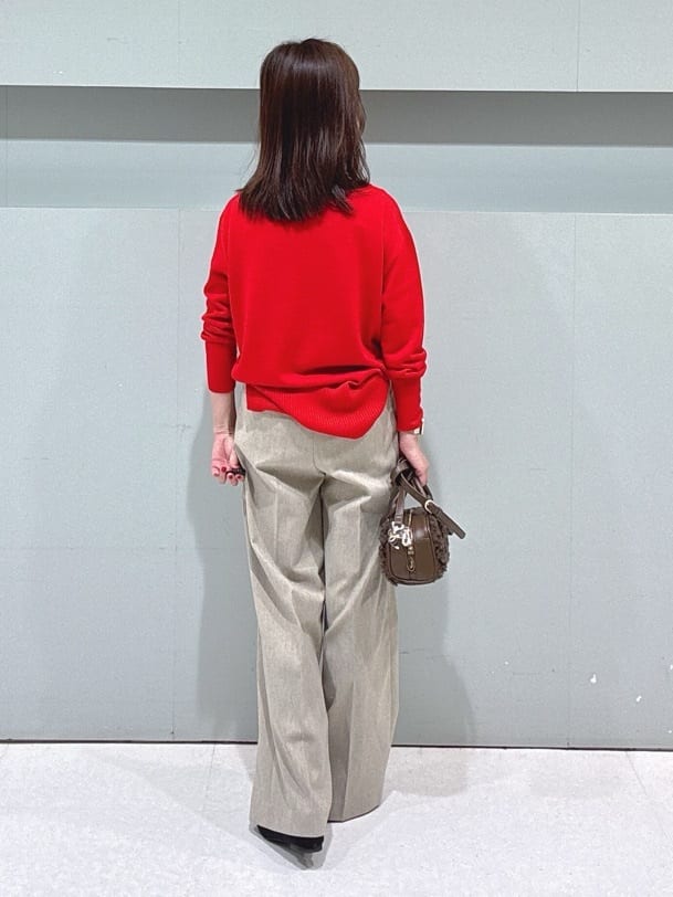makiさんの「UNTITLED｜【8色展開/体型カバー】魅せるタイムレスニット」を使ったコーディネート