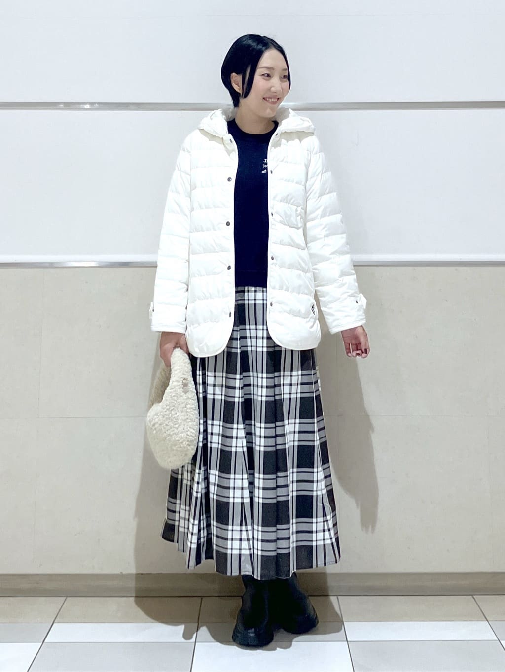 eriko さんの「Dessin｜【撥水・2WAY】ミュラーダウンコートミドル丈」を使ったコーディネート