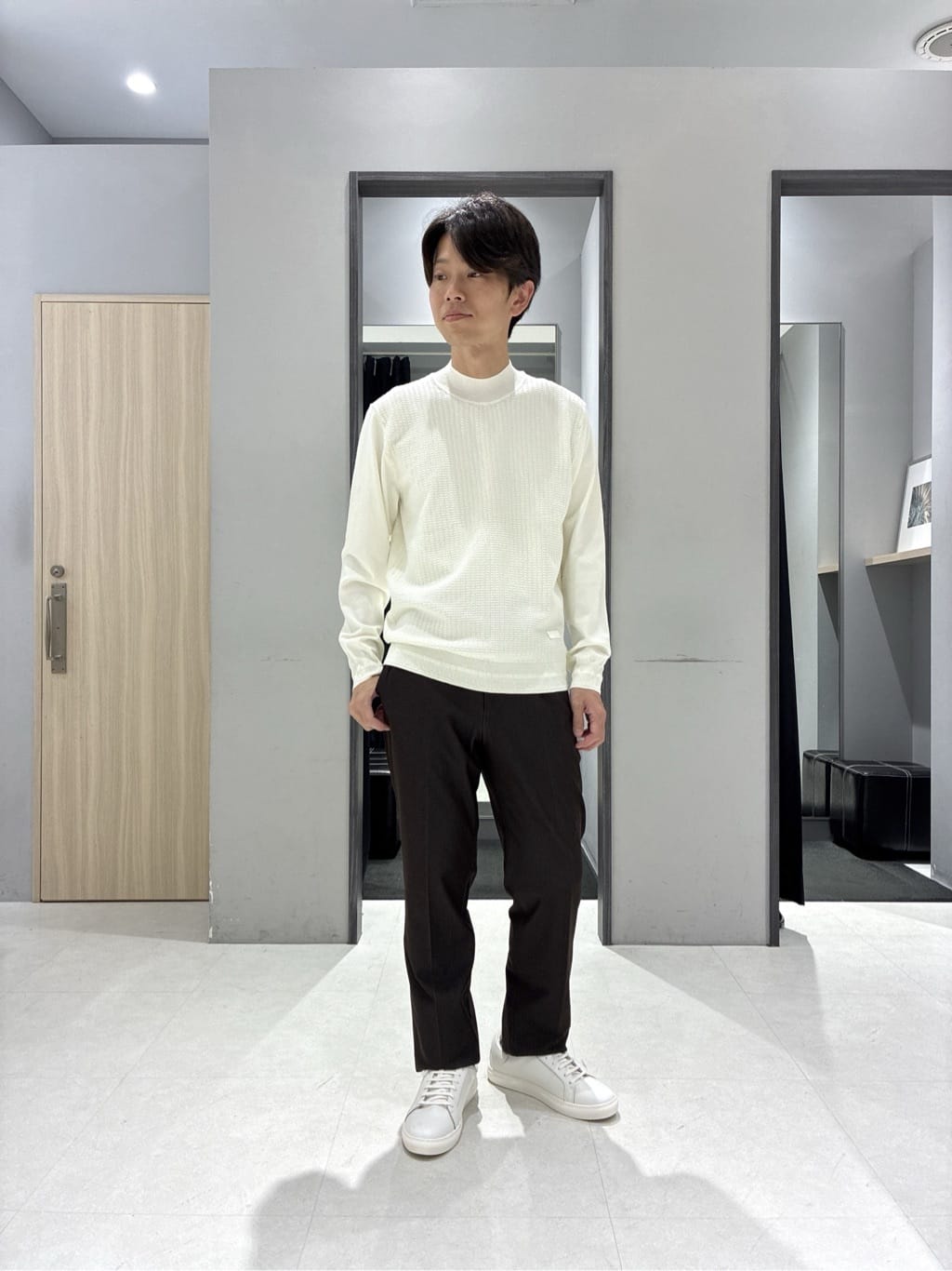 わいずみさんの「TAKEO KIKUCHI｜ハイゲージ モックネック ニット プルオーバー」を使ったコーディネート