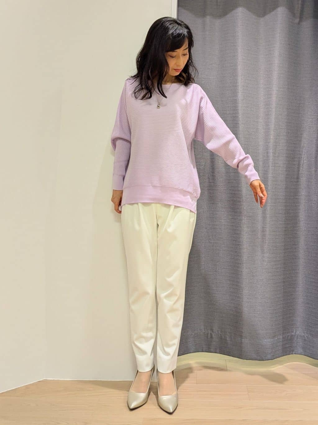 miiさんの「INDIVI｜【洗える／体型カバー】美シルエットニット」を使ったコーディネート