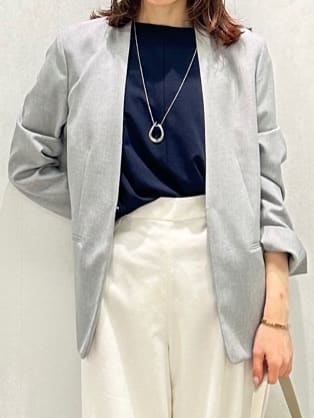 Miwaさんの「UNTITLED｜フープトップネックレス」を使ったコーディネート