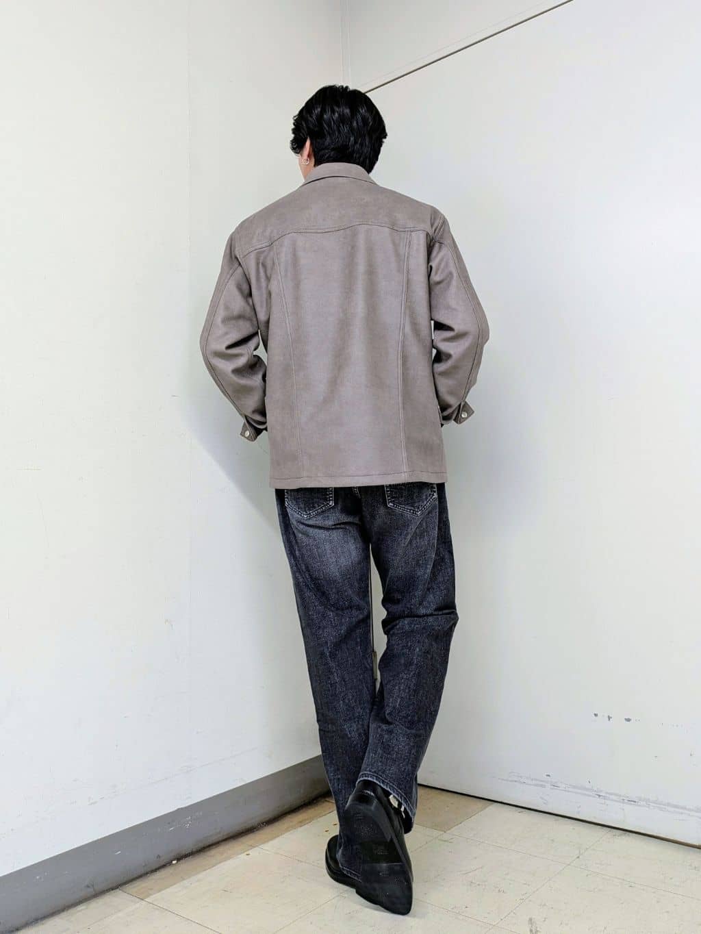 ryoさんの「TAKEO KIKUCHI｜アンチピリング ジップアップ ニット」を使ったコーディネート